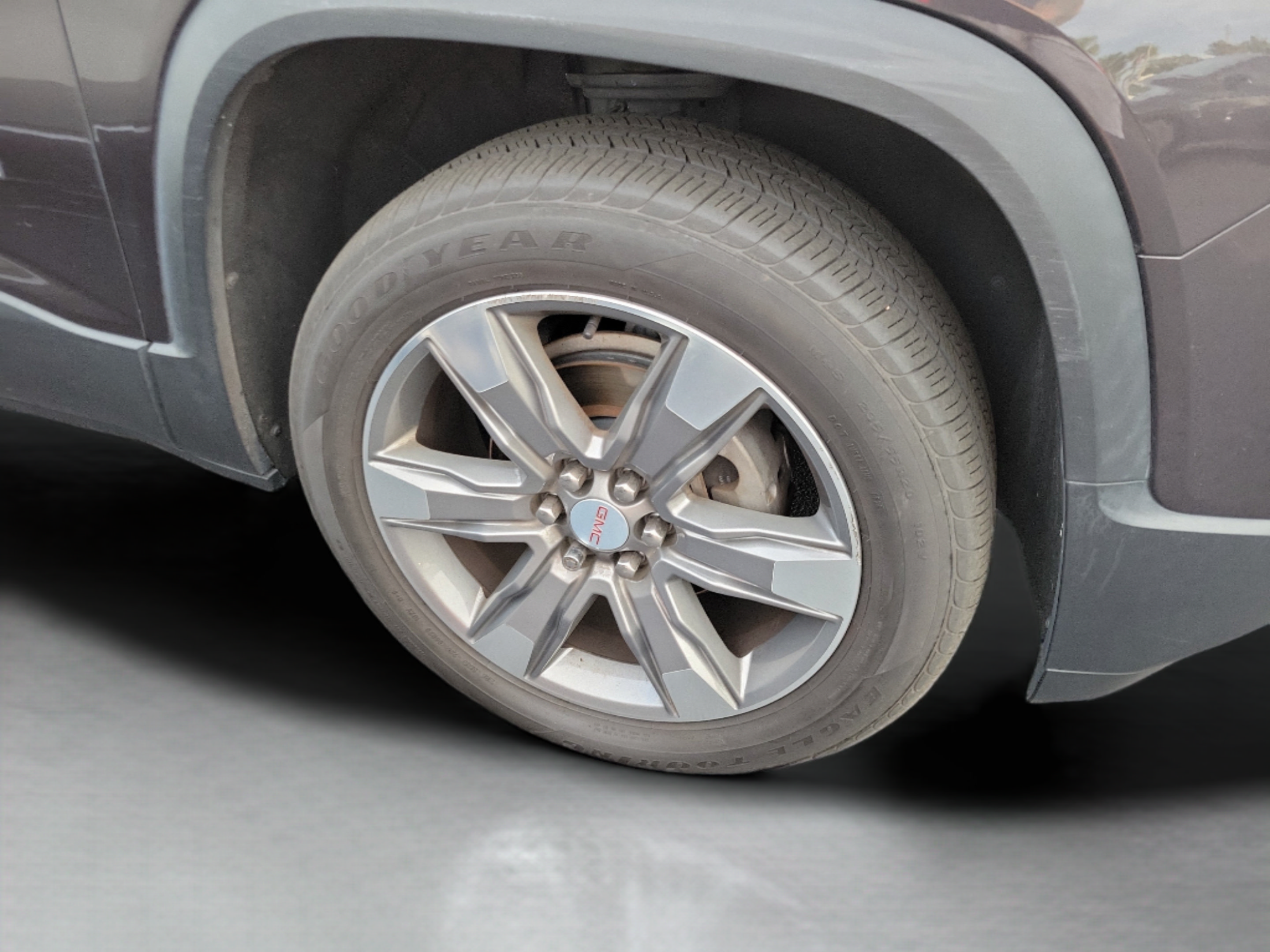 Used 2017 GMC Acadia SLT FWD image 13