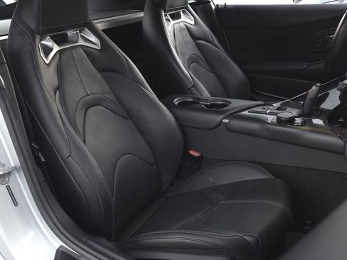 Used 2020 Toyota Supra image 32