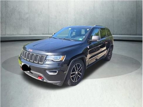 Used 2018 Jeep Grand Cherokee Trailhawk w/ Trailhawk Luxury Group AWD/4WD image 1
