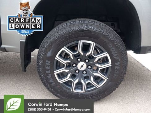 Used 2023 Chevrolet Colorado Z71 w/ Z71 Convenience Package 2 image 32