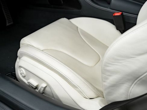 Used 2010 Audi R8 V10 image 34