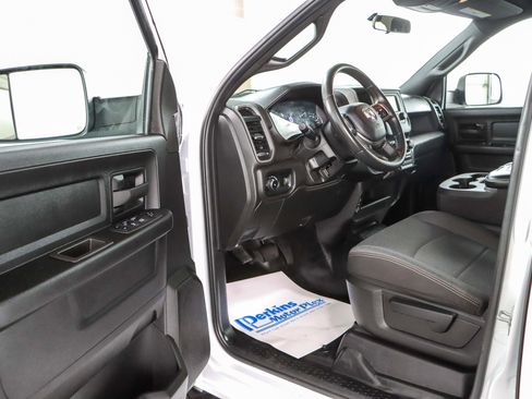 Used 2022 RAM 2500 Tradesman AWD/4WD image 3