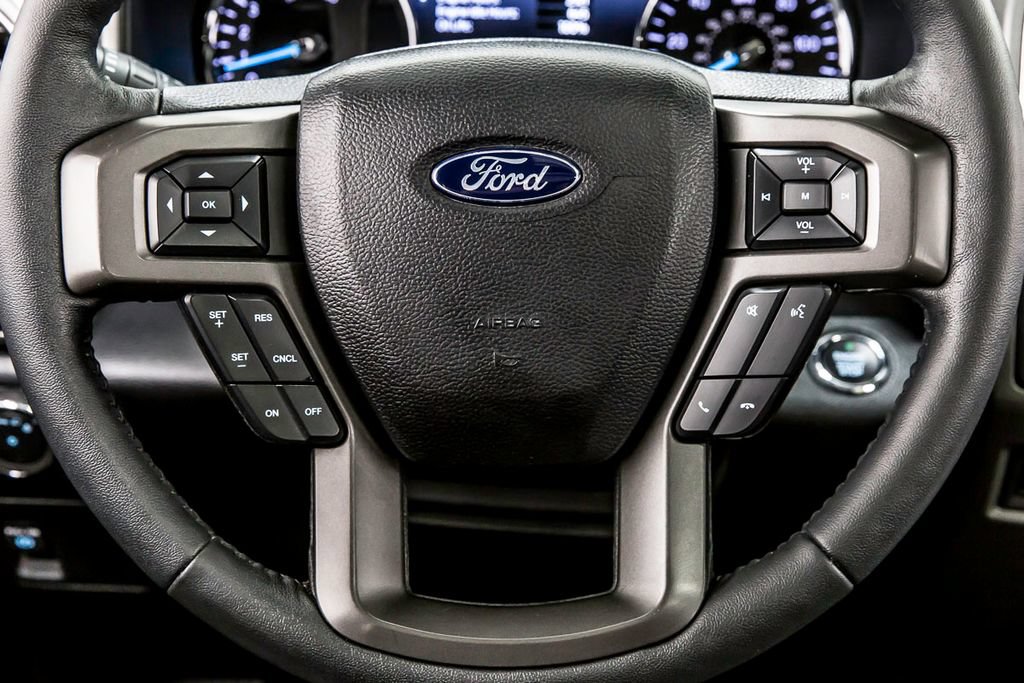 Used 2020 Ford Expedition XLT w/ Equipment Group 202A RWD image 24