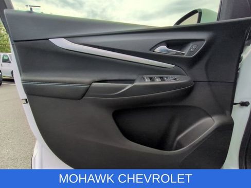 Used 2023 Chevrolet Bolt EUV LT w/ Driver Confidence Package FWD image 23