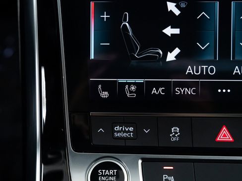 Used 2025 Audi Q7 3.0T Premium Plus w/ Premium Plus Package image 14