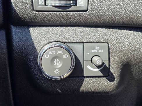 Used 2012 Buick Enclave Leather AWD/4WD image 32