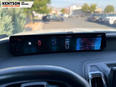 Used 2025 Ford Expedition Max Platinum w/ Platinum Ultimate Package AWD/4WD image 13