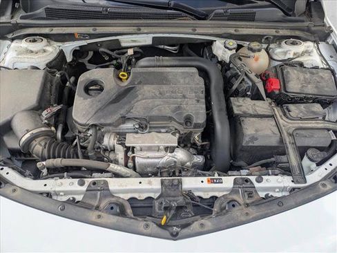 Used 2025 Chevrolet Malibu LT FWD image 20