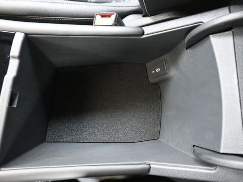 New 2026 Volkswagen Atlas SE image 35