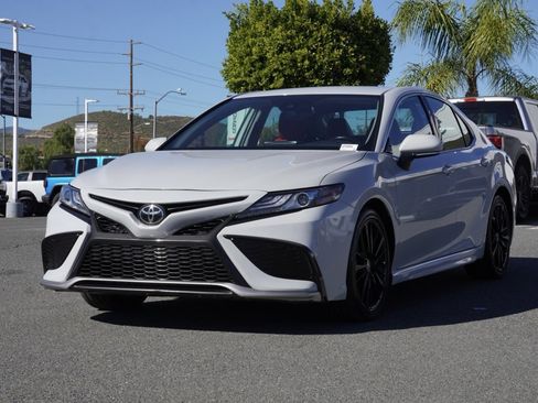 Used 2024 Toyota Camry XSE image 8