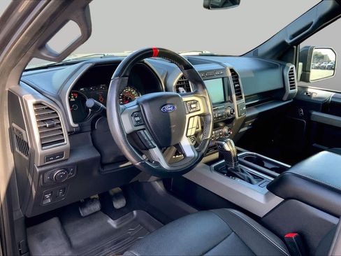 Used 2019 Ford F150 Raptor w/ Equipment Group 802A Luxury AWD/4WD image 16