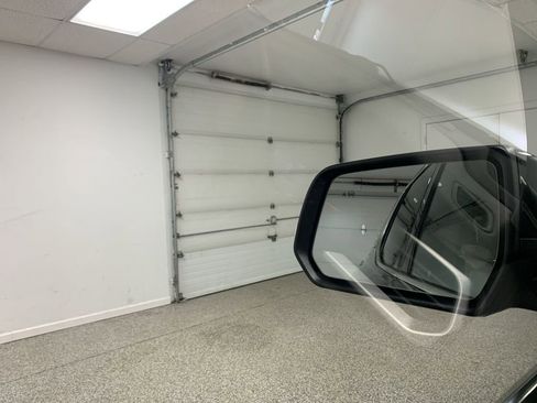 Used 2022 GMC Acadia SLE AWD/4WD image 51