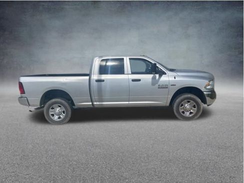 Used 2015 RAM 2500 Tradesman w/ Chrome Appearance Group AWD/4WD image 8