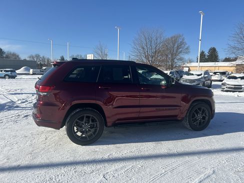 Used 2019 Jeep Grand Cherokee Limited X image 3