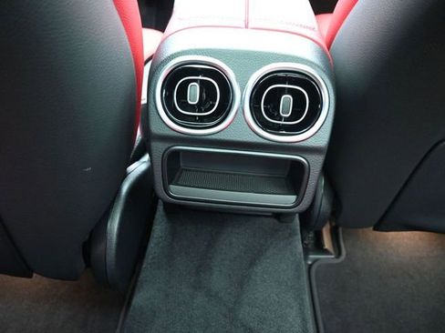 Used 2025 Mercedes-Benz C 300 Sedan image 22