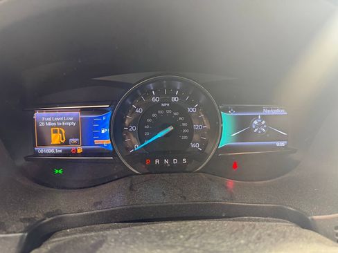 Used 2016 Ford Explorer Limited FWD image 3