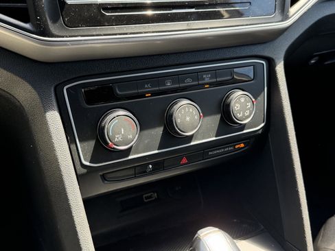 Used 2019 Volkswagen Atlas S FWD image 21