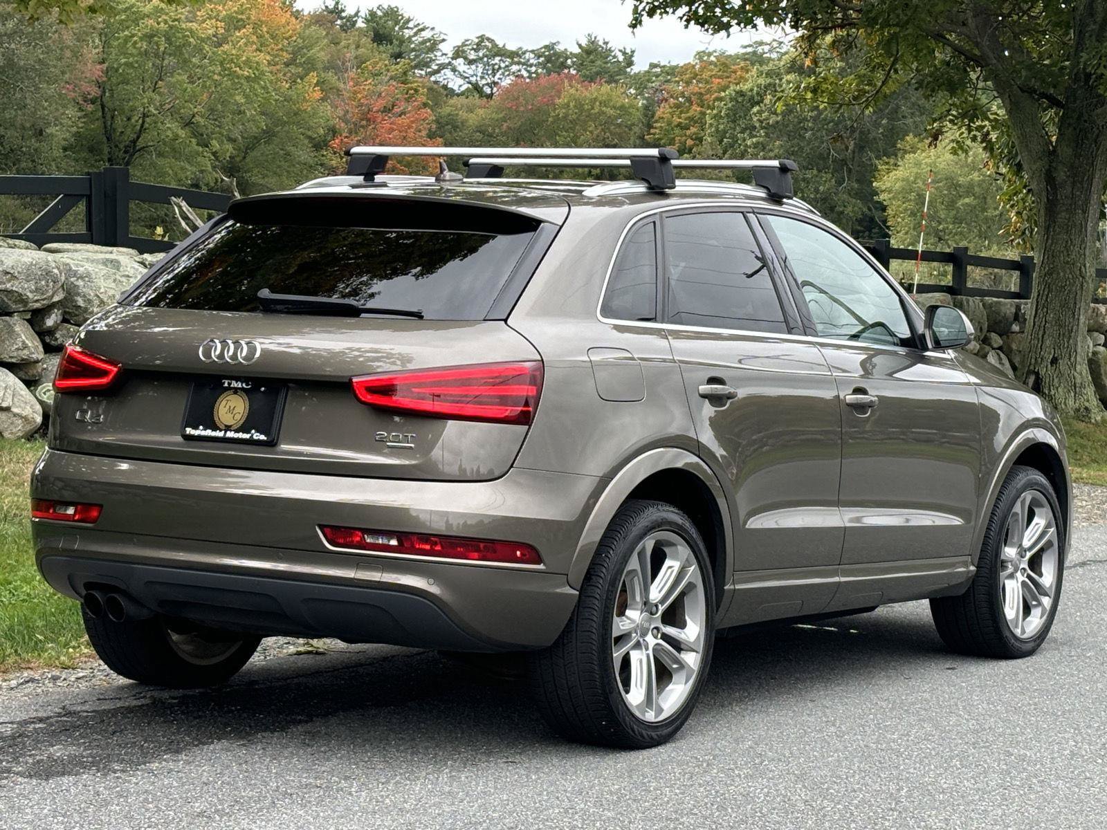 Used 2015 Audi Q3 2.0T Prestige w/ Prestige Package AWD/4WD image 4