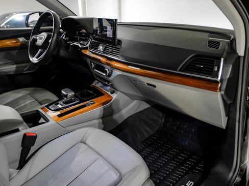 Used 2023 Audi Q5 2.0T Premium Plus image 17