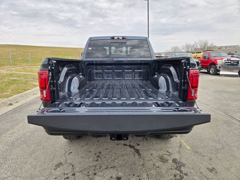 New 2026 RAM 2500 Big Horn AWD/4WD image 29