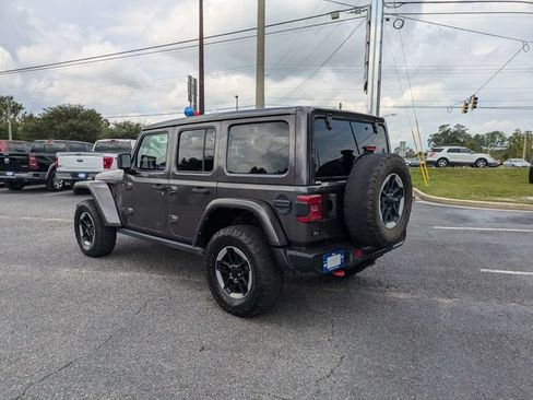 Used 2021 Jeep Wrangler Unlimited Rubicon AWD/4WD image 7