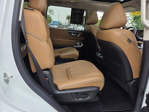 Certified 2025 INFINITI QX80 Sensory w/ Exterior Package AWD/4WD image 23