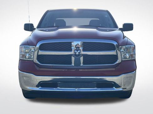 Used 2021 RAM 1500 Classic SLT image 32