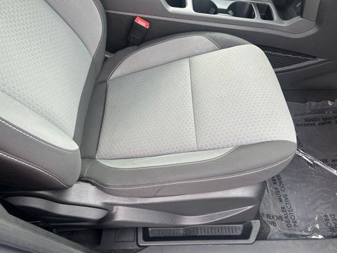 Used 2018 Ford Escape SE w/ Ford Safe & Smart Package FWD image 42