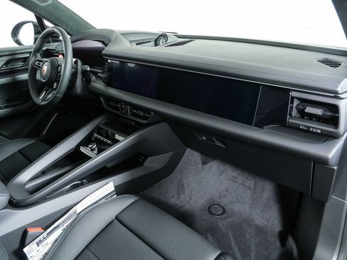 New 2026 Porsche Macan GTS Electric AWD/4WD image 26