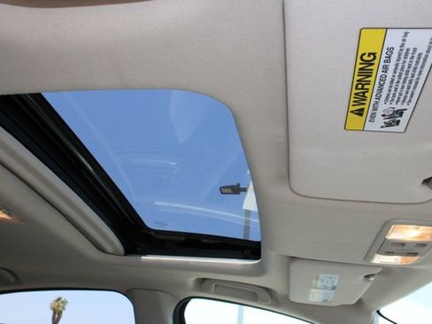 Used 2018 Honda HR-V EX image 6