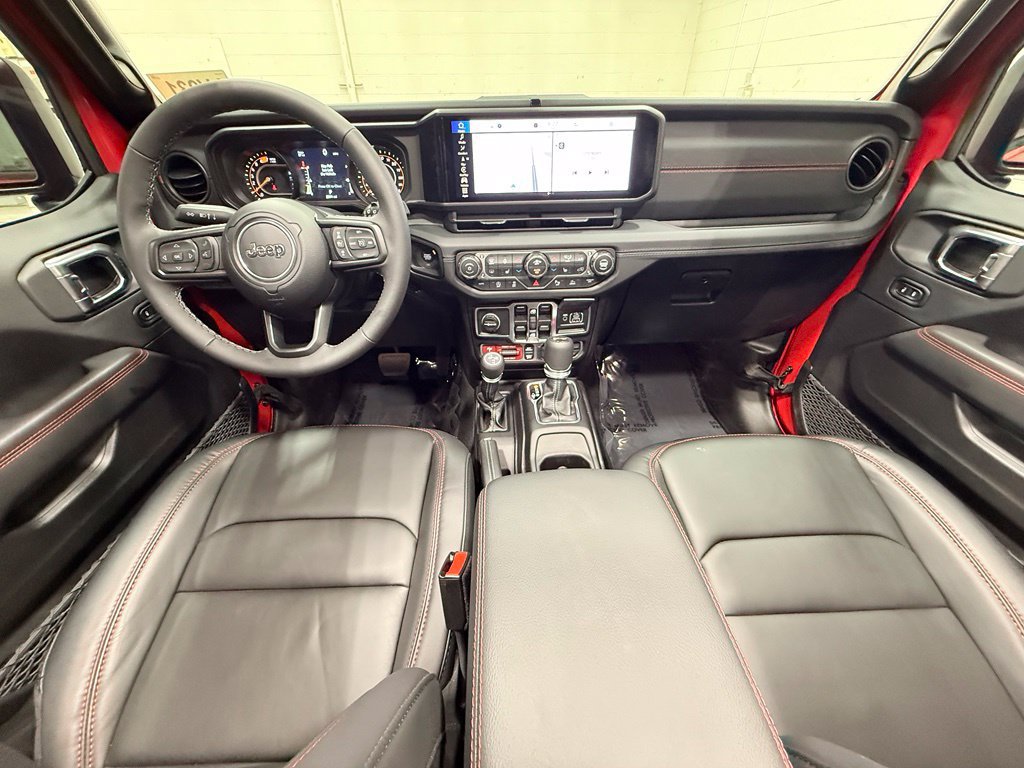 Used 2026 Jeep Wrangler Unlimited Rubicon AWD/4WD image 40