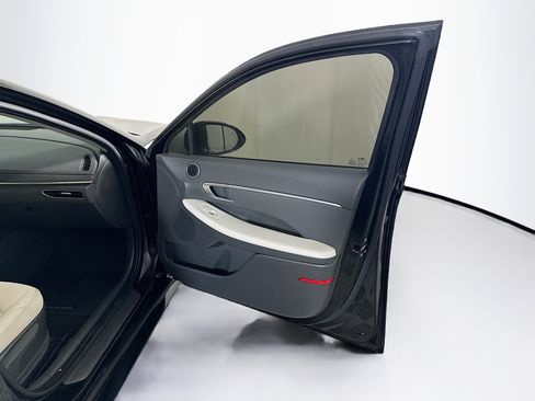 Used 2021 Hyundai Sonata SEL w/ Preferred Accessory Package image 31