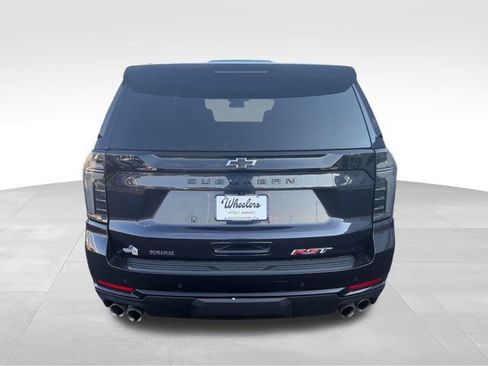 Used 2025 Chevrolet Suburban RST w/ Comfort Package AWD/4WD image 4