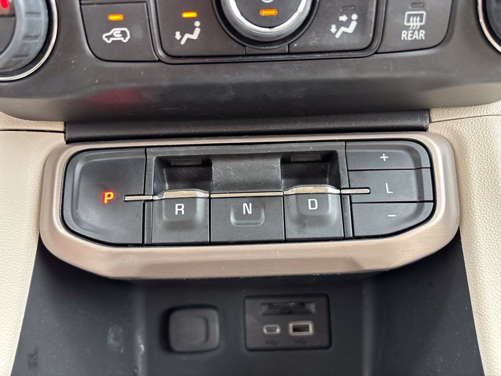 Used 2023 GMC Acadia Denali AWD/4WD image 30