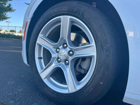 Used 2023 Chevrolet Camaro LT image 29