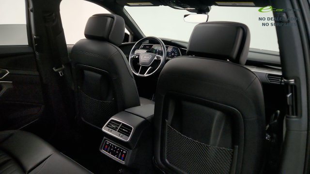 Used 2024 Audi Q8 e-tron Premium Plus w/ Premium Plus Package AWD/4WD image 41