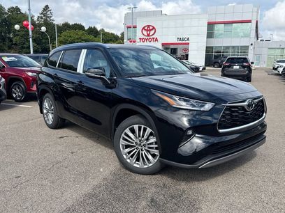 New 2025 Toyota Highlander Platinum
