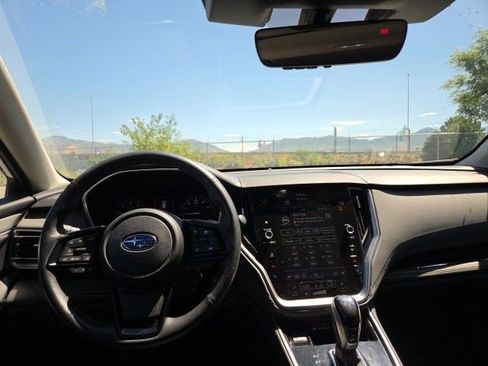 Certified 2025 Subaru Outback Onyx Edition AWD/4WD image 13
