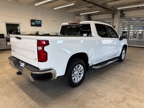 Certified 2021 Chevrolet Silverado 1500 LT w/ Z71 Off-Road Package AWD/4WD image 6