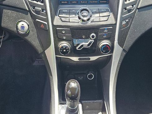 Used 2011 Hyundai Sonata SE w/ Navigation & Sunroof Pkg 4 image 10