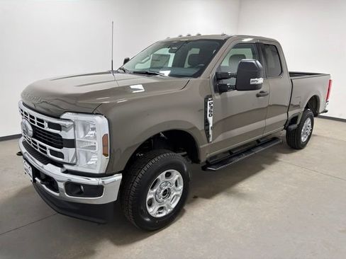 New 2026 Ford F350 XLT w/ Snow Plow Prep Package AWD/4WD image 7