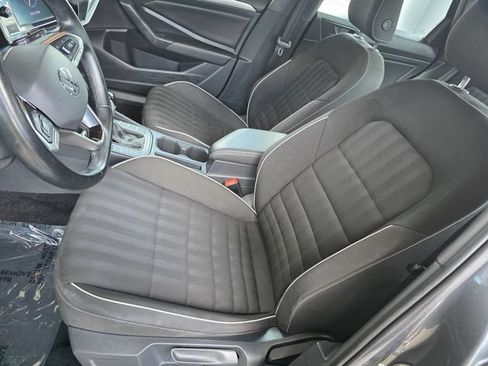 Used 2024 Volkswagen Jetta Sport FWD image 21