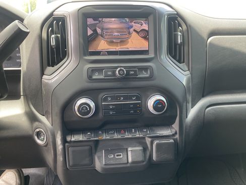 Used 2023 GMC Sierra 1500 Pro w/ Convenience Package RWD image 15