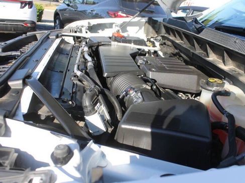 Used 2022 Chevrolet Silverado 1500 LT image 12