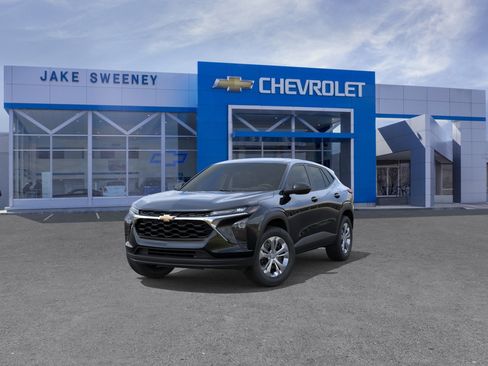 New 2026 Chevrolet Trax LS FWD image 10