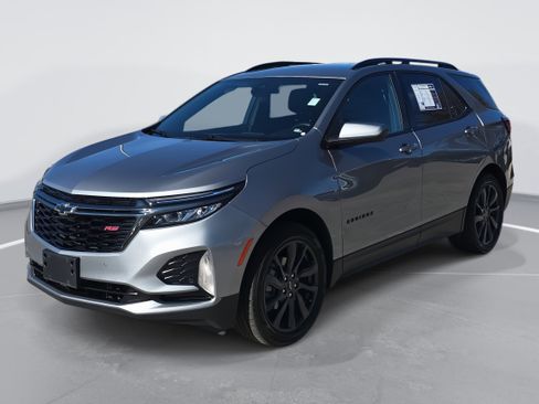 Used 2023 Chevrolet Equinox RS image 1