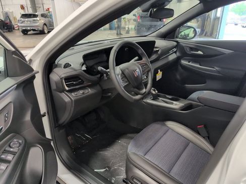 New 2026 Buick Envista Sport Touring w/ Convenience I Package FWD image 9