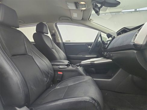 Used 2018 Honda Clarity Touring image 24