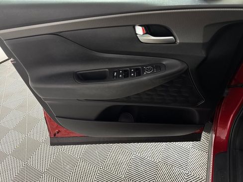 Used 2019 Hyundai Santa Fe SEL image 10