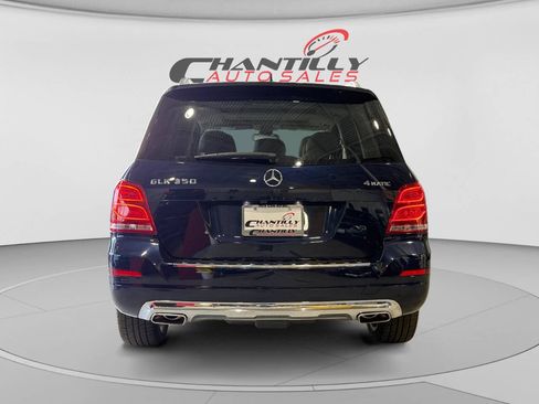 Used 2015 Mercedes-Benz GLK 350 4MATIC w/ Premium 1 Package image 4